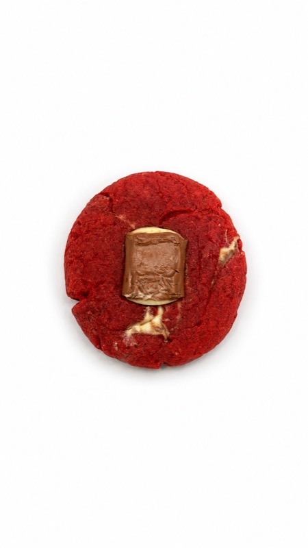 Red Velvet Cookies — كوكيز ريد فلفت